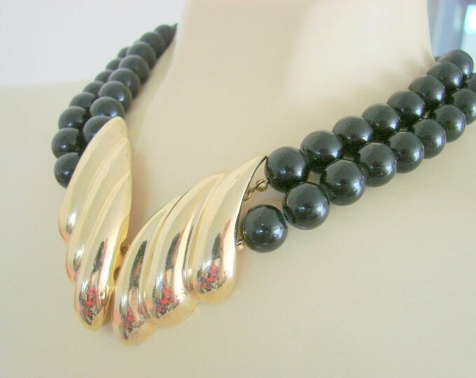 80s Vintage Modernist Black Lucite Bead Goldtone Statement Necklace Retro Modern Runway Jewelry Jewellery