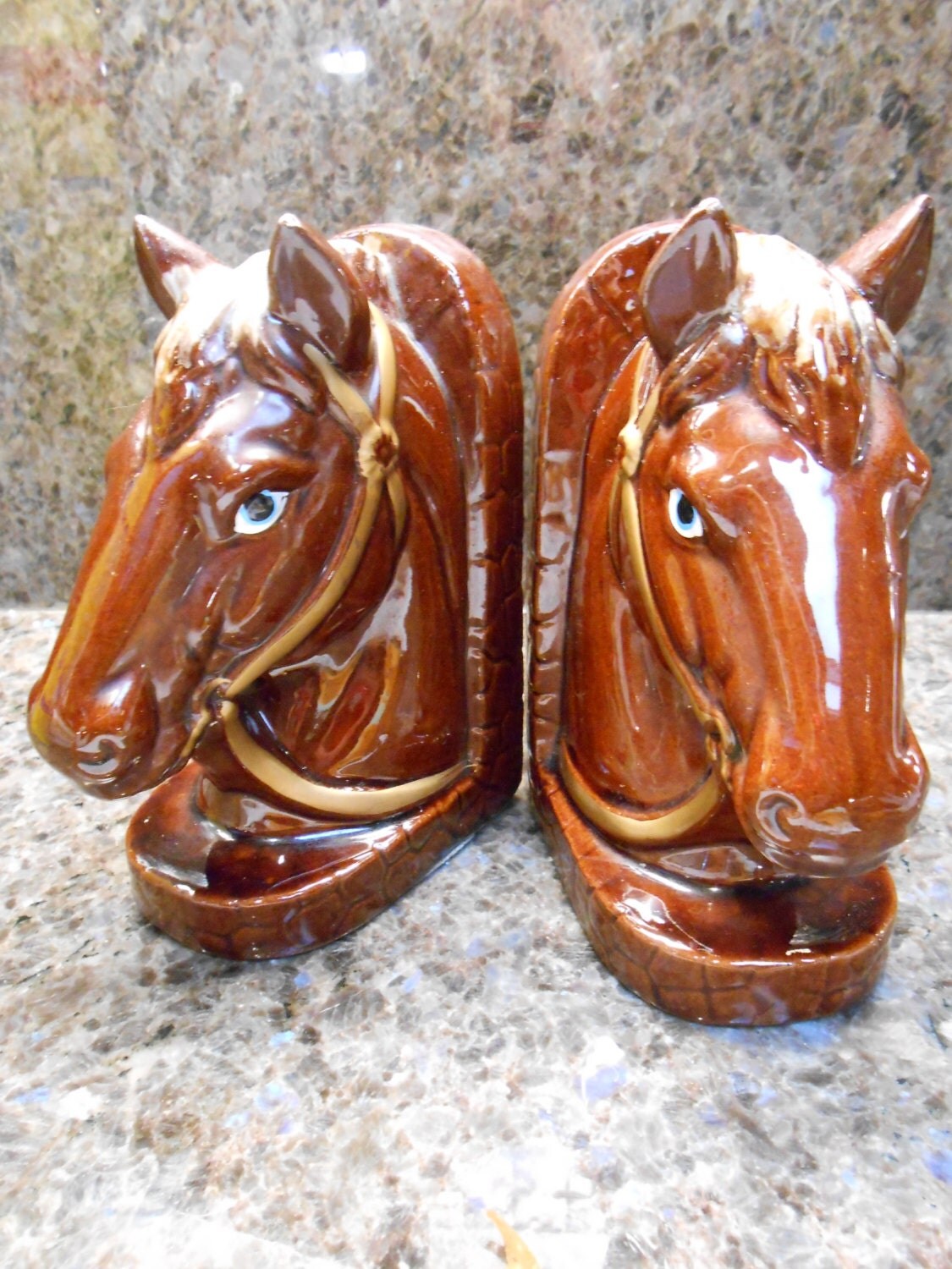 alabama clay horse bookends