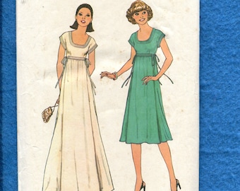 1970's Simplicity 7882 Scoop Neck Short Kimono Sleeve Empire Waist Dress Size 12