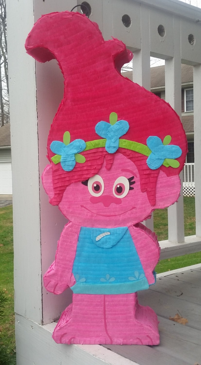 Trolls Birthday. Trolls Pinata.