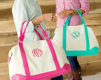 Monogrammed Weekend Bag, Monogrammed Duffle Bag, Monogrammed Overnight bag, Bridesmaid Gifts, Monogrammed Gifts