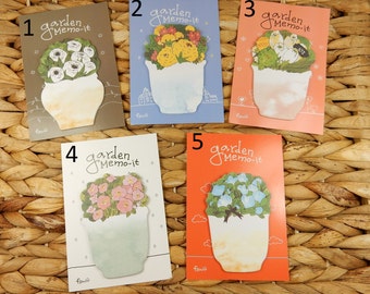 Floral Sticky Notes, Flower Stationery, Post It Notes, Floral Theme, Gift for Gardener