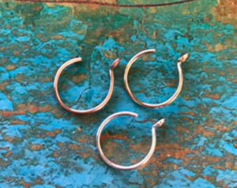 Faux Nose Ring Tiny Cartilage Earring Fake Lip Hoop Septum Ring Helix Tragus Faux Hoop Silver Rose Gold Clothing Gift Conch Hex Body Jewelry