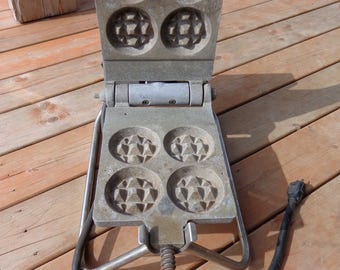 Carbon's Golden Malted Rugged Waffle Maker from local Hotel kitchen