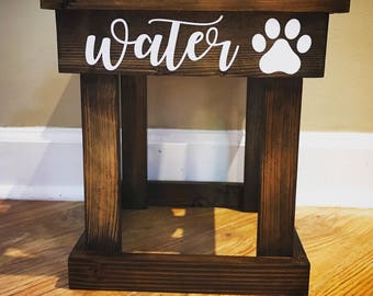 Single bowl elevated dog bowl stand / pet feeder / raised dish stand / water bowl