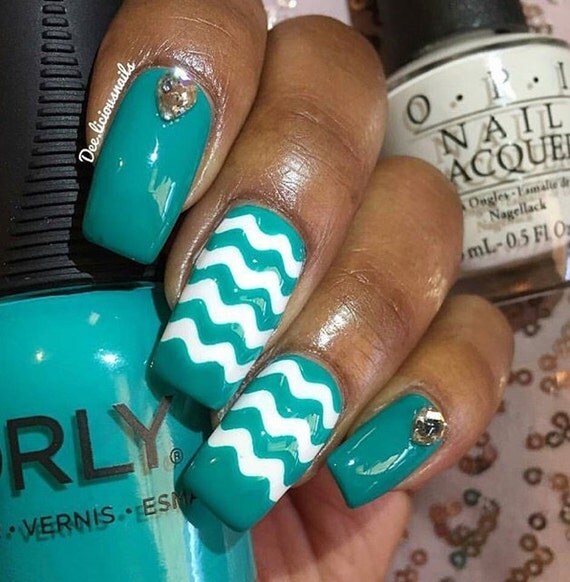 Mini Squiggly Lines Nail Vinyl Fingernail Art Stencils