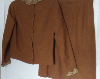 20% OFF! 60's Exquisite Golden Wool and Antique Lace Skirt Suit Set/ 60's Tailored Blazer and Skirt Set, Mad Men Suit Set, Size XS/S