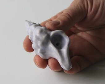 Shell Tobacco Pipe, Conch Style