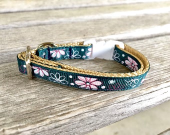 Flowers on Cyan Cat Collar, Floral Green Blue Cat Collar, Teal Kitten Collar, Cyan Cat Collar, Gorgeous Cat Collar Girl