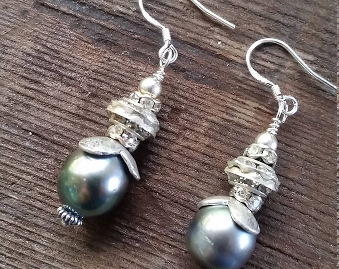 Earrings with Beautiful and Well Matched Tahitian Pearls in a Grayish Pinkish Color Combined with Rhinestones and Sterling Silver