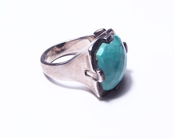 Silver and turquoise ring