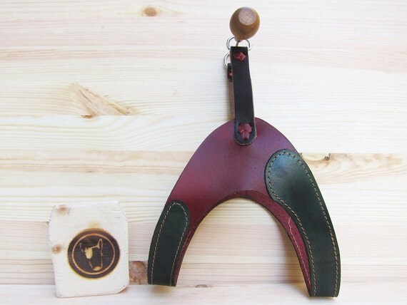 Comfort Dog Harness - Burgundy Leather - Adjustable Dog Harness - Made in Italy - Handcrafted Dog Harness - Colored Dog Harness