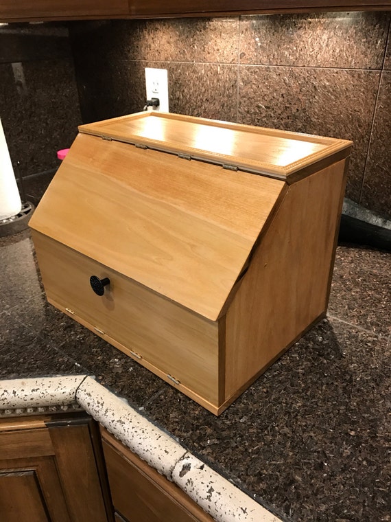 Bread Box by TMCustomWoodWorks on Etsy
