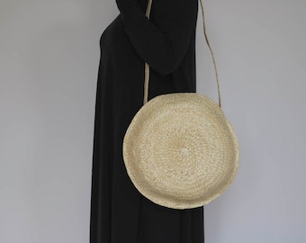 Round straw basket with long handle, Straw Bag, Summer Bag, Beach Bag, Straw Tote, Beach Tote.