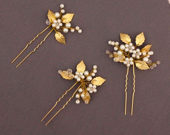 Gold Leaf Hair Pins Set of 3 Crystal Hair pins Bridal Hair Pins Pearl Hair pin Bridal hair clip Bridal bobby pins Floral Hair pins Leaf Vine