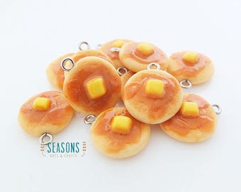 Pancake Clay Charm (2/4/6 pcs) - Jewelry Supply - Miniature Food - Food Jewelry - Planner Charm - Gift for Her - Stitch Marker