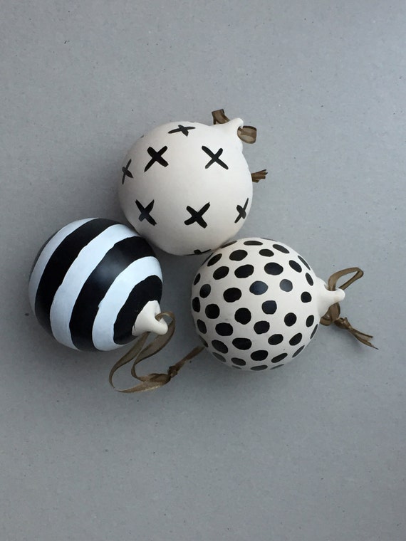 Hand Painted Ceramic Baubles Black and White Box Of 3