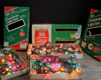 3 Vintage Christmas Light Strands In Boxes // Plastic Flowers // Extra Lights