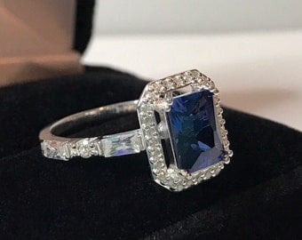 Gorgeous 2.5ctw Sapphire Ring Sz 7 8 Sterling Silver White Sapphires Jewelry Trends Gemstones Blue Sapphire Ring September Birthstone Fiancé