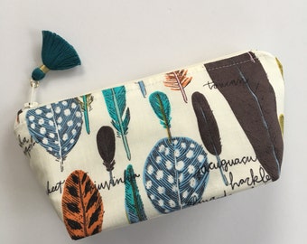 Essential Oil Bag / Essential Oil Pouch, Oil Storage Bag, Essential Oil Travel Bag / Essential Oil Feather Bag