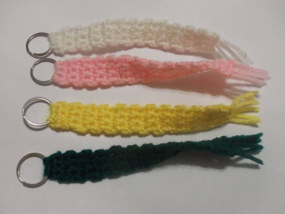 Crochet tassel keychain, crochet keychain, scarf keychain, party favors, baby shower favors