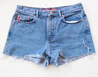 Size 32" | Vintage GUESS Medium Wash High Waisted Cut Off Shorts