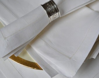 Irish Linen napkins, set of 4 unused vintage finest linen with hemstitched edges