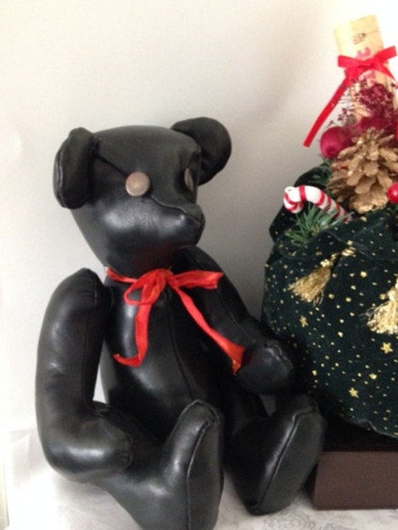 teddy bear black