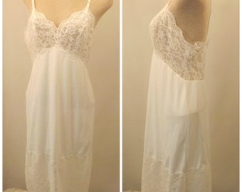 70's Vanity Fair Full Slip White Tricot Nylon Size 36
