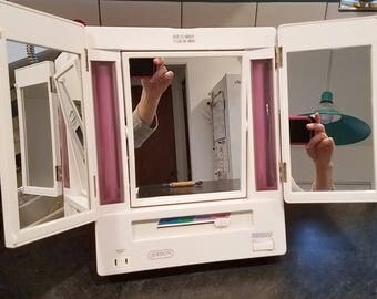 vintage Jerdon Light Up Make Up Mirror Tri Fold Model Em-8