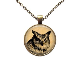 Animal jewelry Owl necklace Bird pendant