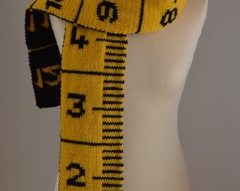 Knit Measuring Tape Scarf