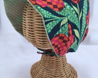 Pixel poppies/green dots Reversible Baby Sun Bonnet