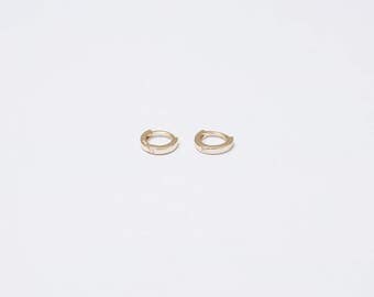 Little hoop earrings - sleeper hoop earrings - minimalist earrings - dainty simple hoops - 8mm hoop earrings - delicate hoop earrings