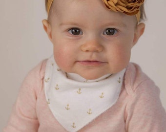 Gold anchors - Anchor gift - bandana bib - bib- nautical theme baby - Baby shower gift - Anchor baby shower - teething bib - baby must have