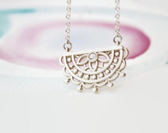 Bijou fertilité, abondance, soutien fiv, pierre de lune, argent sterling