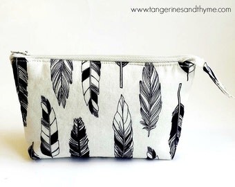 Navy Feathers on Cream Essential Oil Pouch Essential Oil Bag, Makeup Bag, Zippered Pouch, Zippered Bag, Toiletry Bag, Cosmetic, Coin Purse