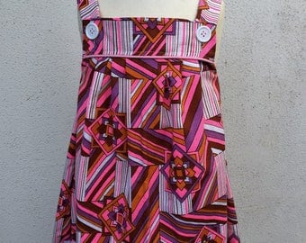Girls pleated pinafore. Vintage geometric print. Size 2, 4, 5