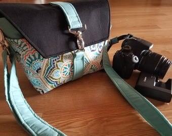 Womens camera bags,-Dslr camera bag-Bag Purse-Camera case-Bonus BackSide Pocket plus Strap cover-SHADY COOL BLUE