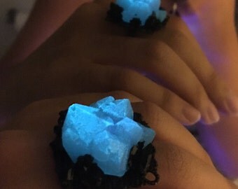 Oceanic Gem - Glow in the Dark Glass Ring