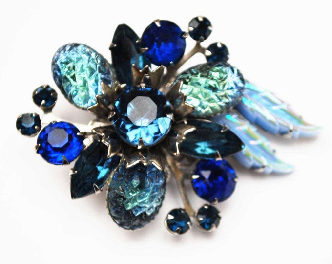 Blue Rhinestone Flower Brooch - Givre stones, Lava molded glass - Shades of blue Art Glass- Floral Mid century Pin
