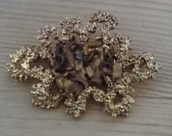 Vintage exquisite marked tigerseye chip brooch