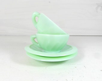 2 small twisted jadeite expresso coffee cups and saucers, Dulcine French vintage cups, mid century cups, French dinnerware, jade milk glass.