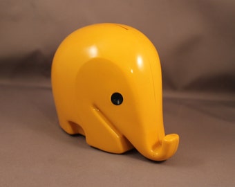 Money Box Elephant Drumbo Yellow 70s Design Classic by Luigi Colani Small Old Version Dresdner Bank 9 cm x 7 cm