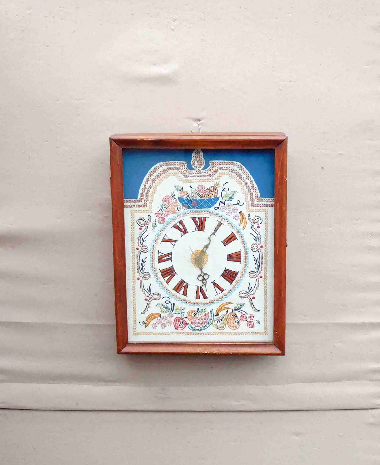 Vintage Finished Completed Hand Embroidered Fabric Face Clock