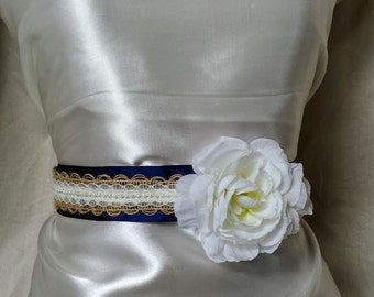Navy Burlap and Lace Flower Girl Sash; Rustic Tie Back Sash for Flower Girl; Little Girl's Bridesmaid Sash; Navy Flower Girl Dress Sash