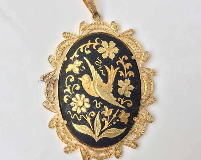 Vintage Spanish Damascene Pendant Necklace Garden Bird Filigree Border Engraved Pendant Black Gold Paradise Bird 24k Gold Inlay Vintage Gift