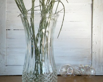 Vintage Hoosier Diamond Point Vase, Pressed Glass Vase Diamond Quilt Pattern