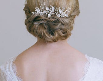 Bridal hair pin, Leaf hair pin, Gold hair pin, Gold or Silver hair vine, Gold bridal headpiece, Bridesmaid hair pins