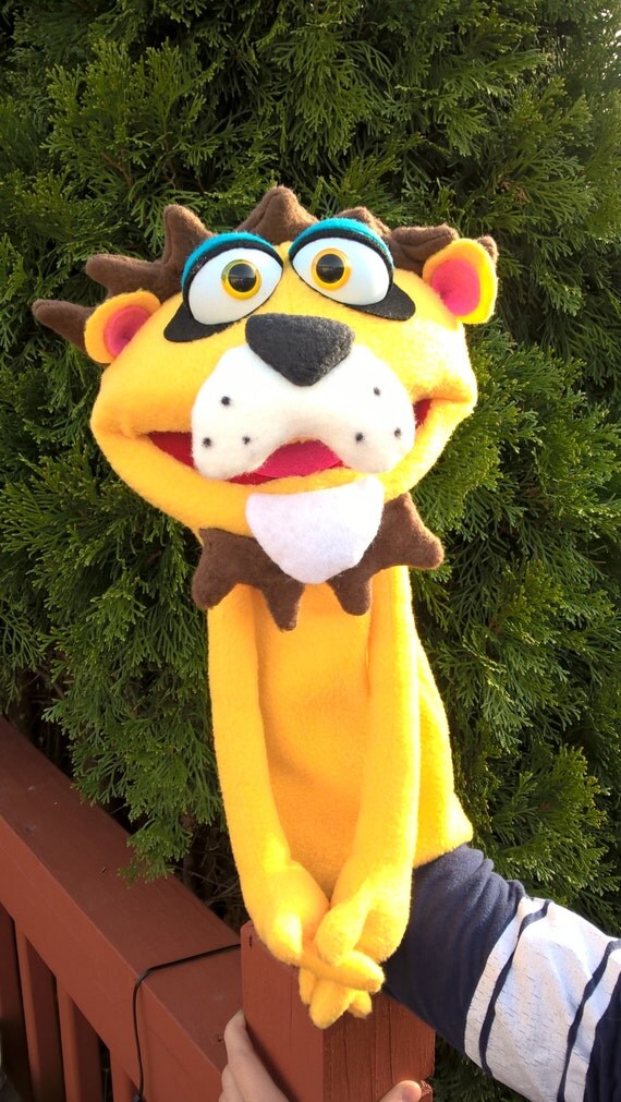 LION PUPPET